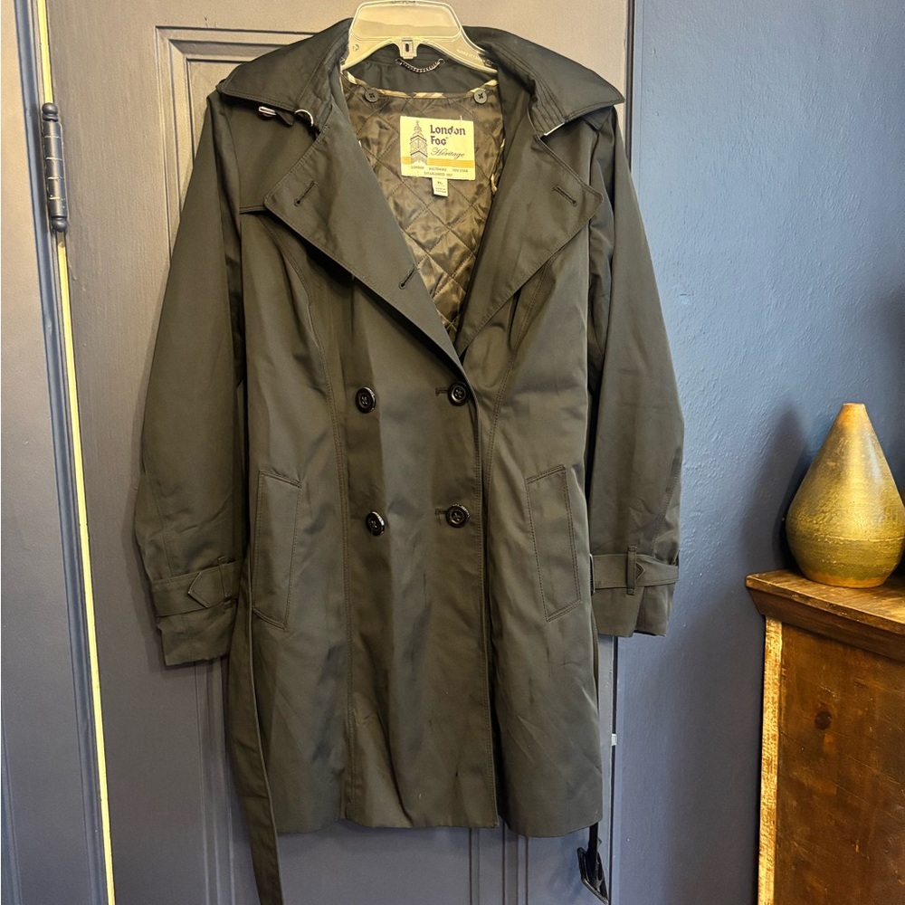 London Fog Heritage Lined Classic Double-Breasted Black Trench Coat Size PL